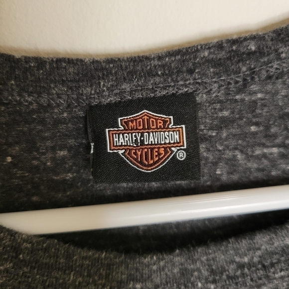 𝅺HARLEY Davidson Women’s Grey Short Sleeve Graphic T-Shirt Size (Large) - Picture 2 of 5